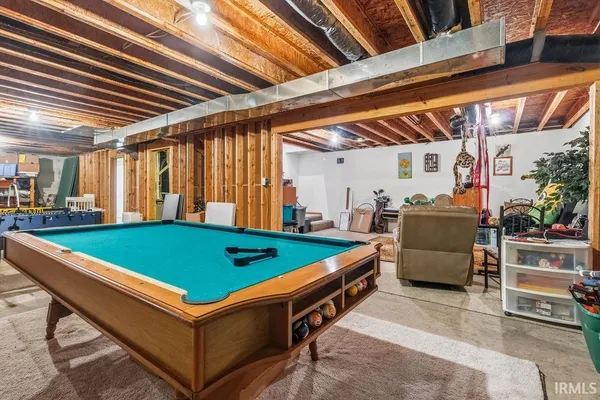 $299,900 | 2804 East Lapoint Drive, Milford, IN 46542