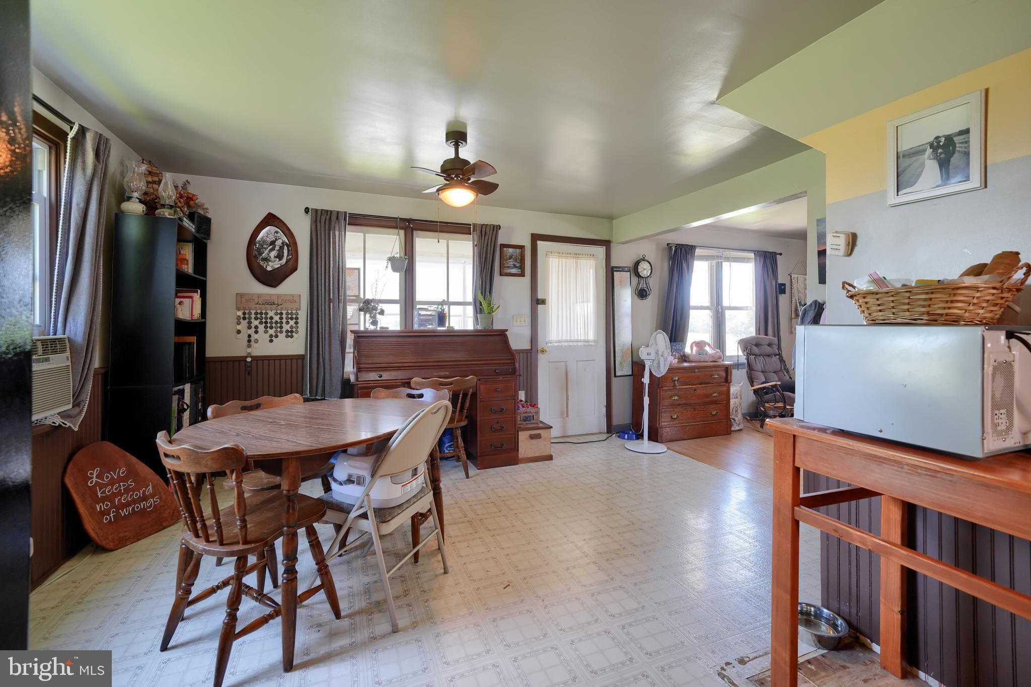 44 South Soudersburg Road Ronks, PA 17572 - Photo 18 of 44 Eat In Kitchen