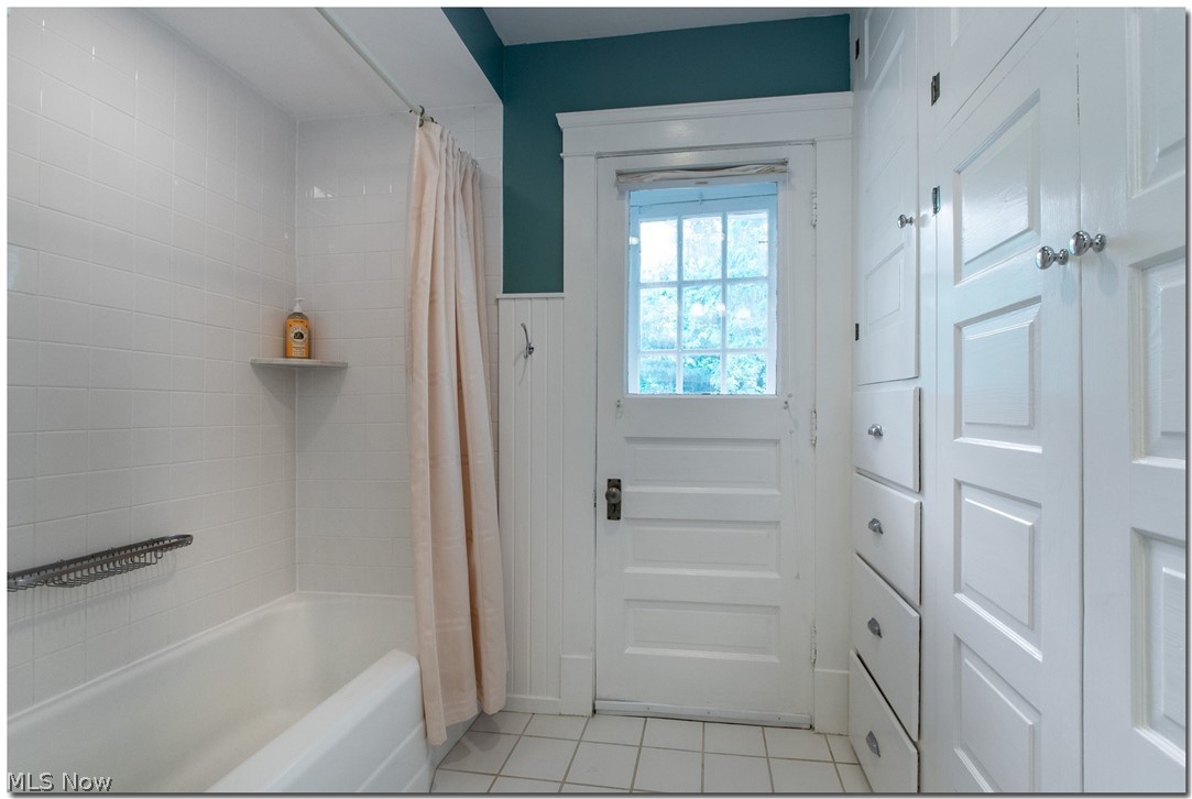 2645 Shaker Road Cleveland Heights, OH 44118 - Photo 25 of 35