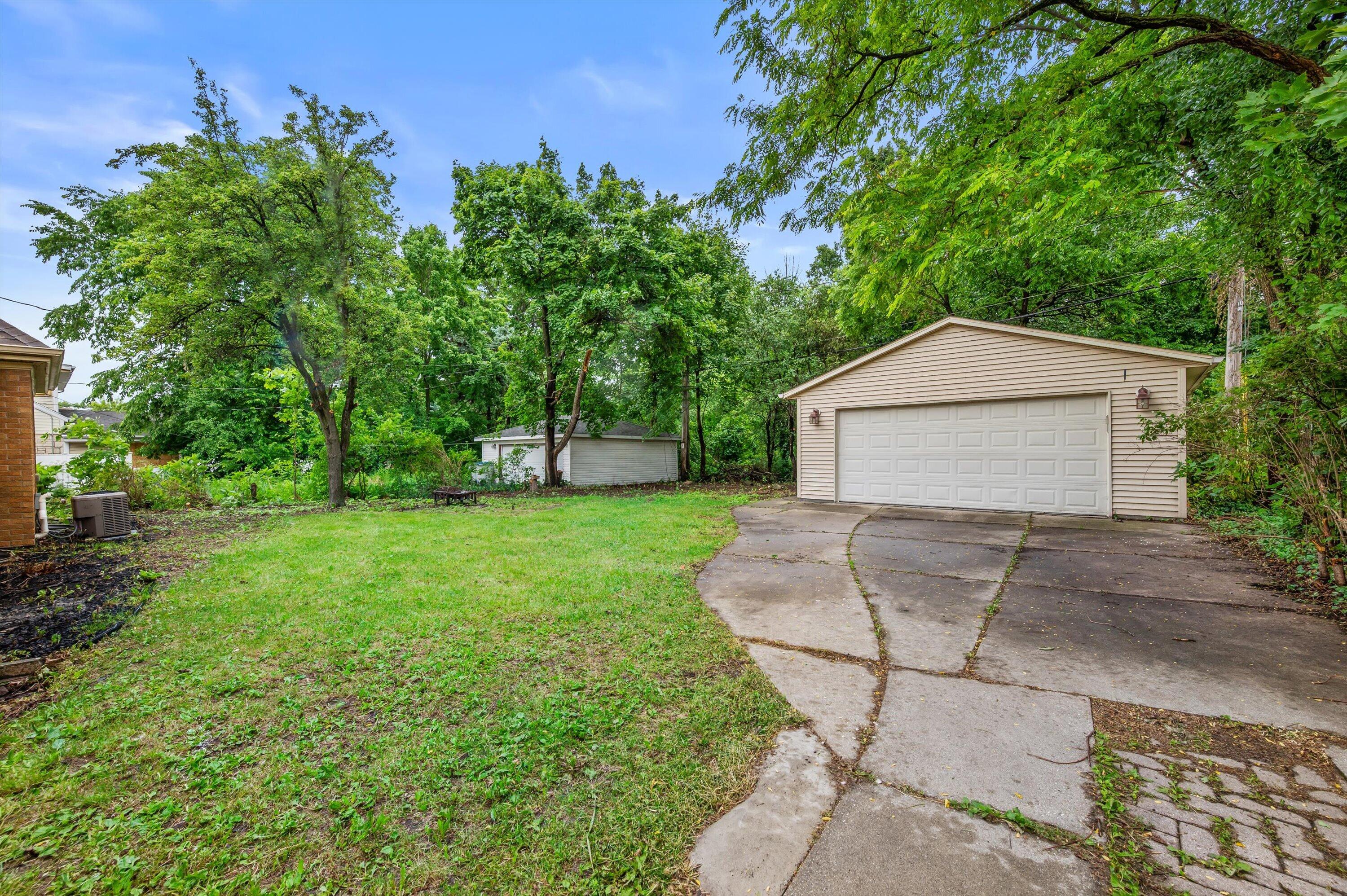 3366 South 35th Street Milwaukee, WI 53215 - Photo 31 of 31 28-DSC6455
