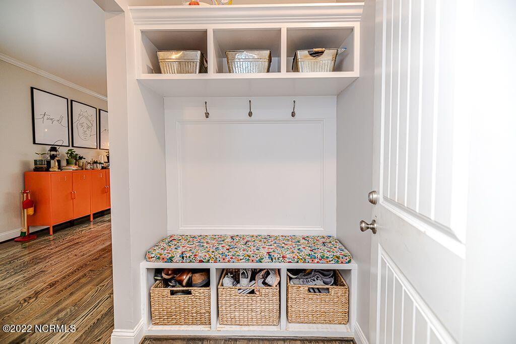 203 Crestview Road Southern Pines, NC 28387 - Photo 6 of 54 203 bench