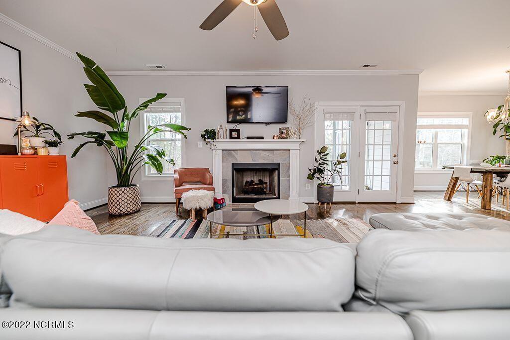 203 Crestview Road Southern Pines, NC 28387 - Photo 8 of 54 203 living