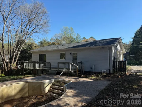 $190,000 | 1158 Sunset Court, Conover, NC 28613