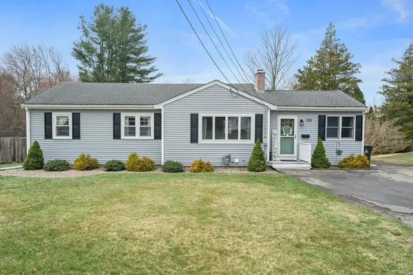 $525,000 | 333 South Street, Bridgewater, MA 02324