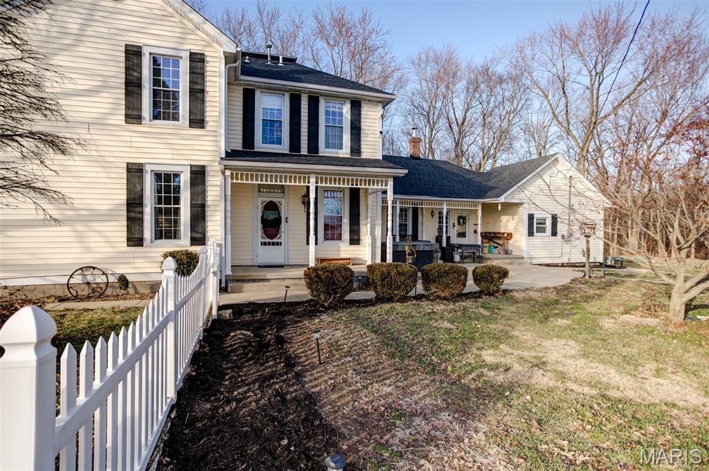 7536 Prairietown Road Worden, IL 62097 - Photo 8 of 96