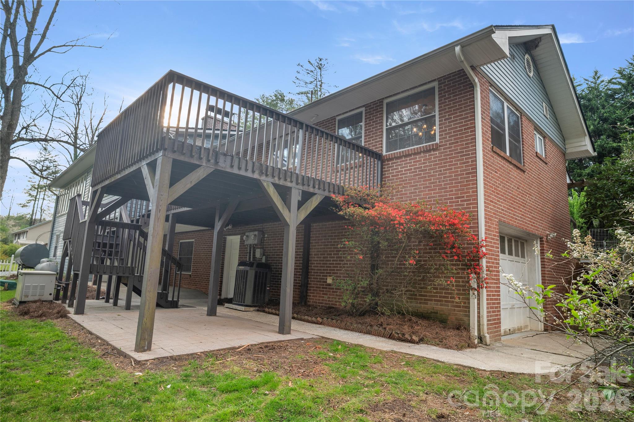 3002 Kanuga Road Hendersonville, NC 28739 - Photo 13 of 48