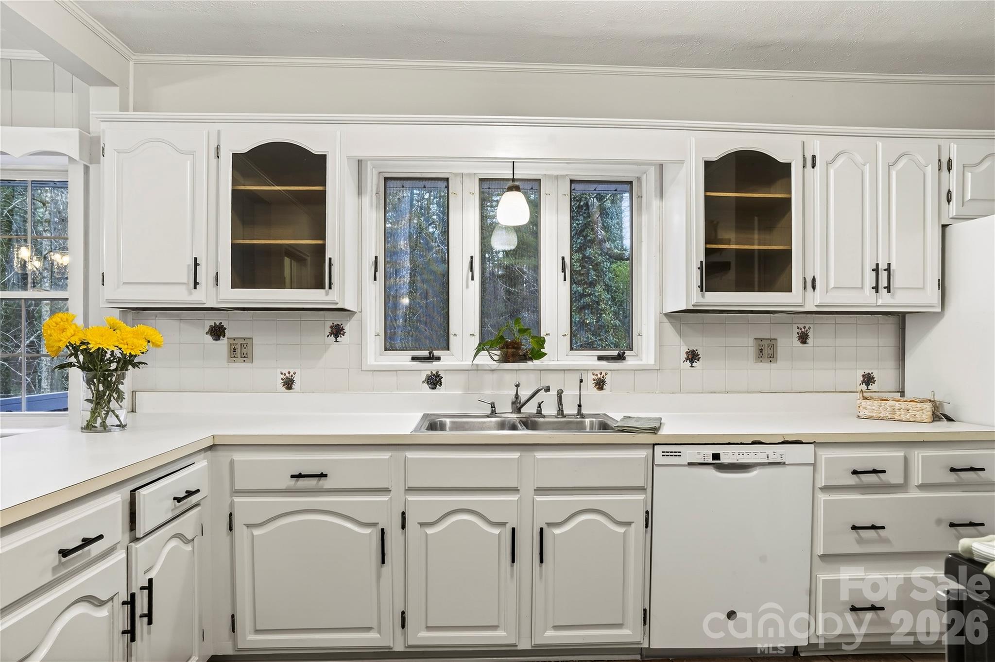 3002 Kanuga Road Hendersonville, NC 28739 - Photo 25 of 47