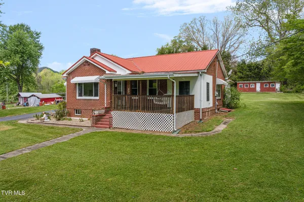 $209,000 | 153 Forest Avenue, Pennington Gap, VA 24277