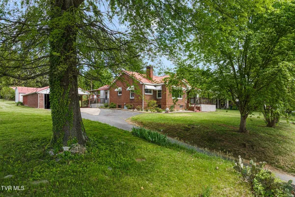 $209,000 | 153 Forest Avenue, Pennington Gap, VA 24277