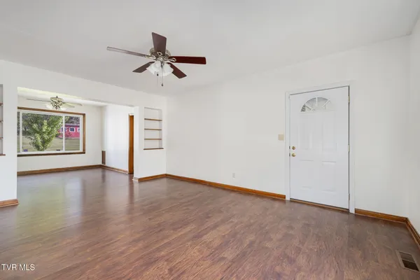 $209,000 | 153 Forest Avenue, Pennington Gap, VA 24277