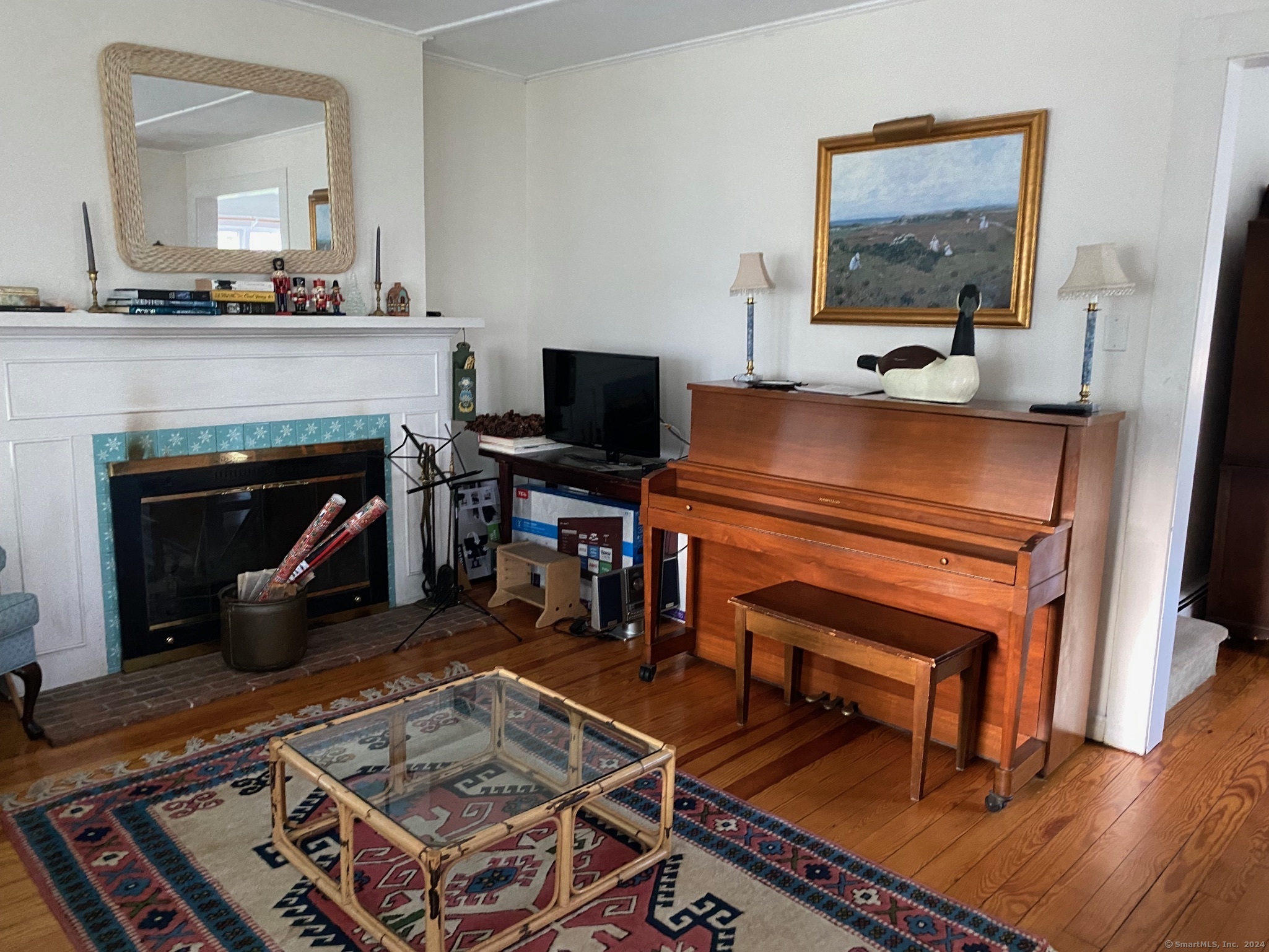 33 Grove Avenue Madison, CT 06443 - Photo 11 of 35