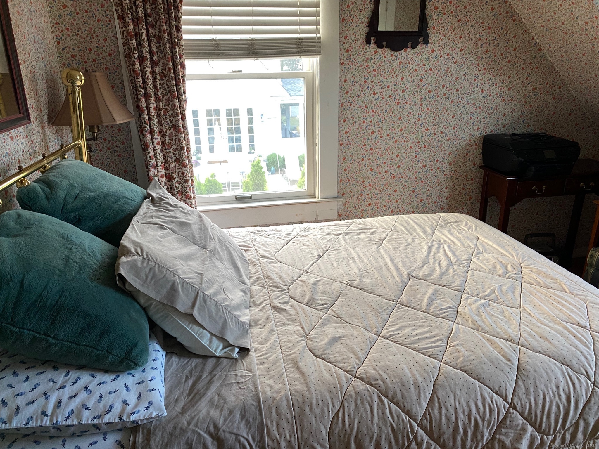 33 Grove Avenue Madison, CT 06443 - Photo 25 of 35