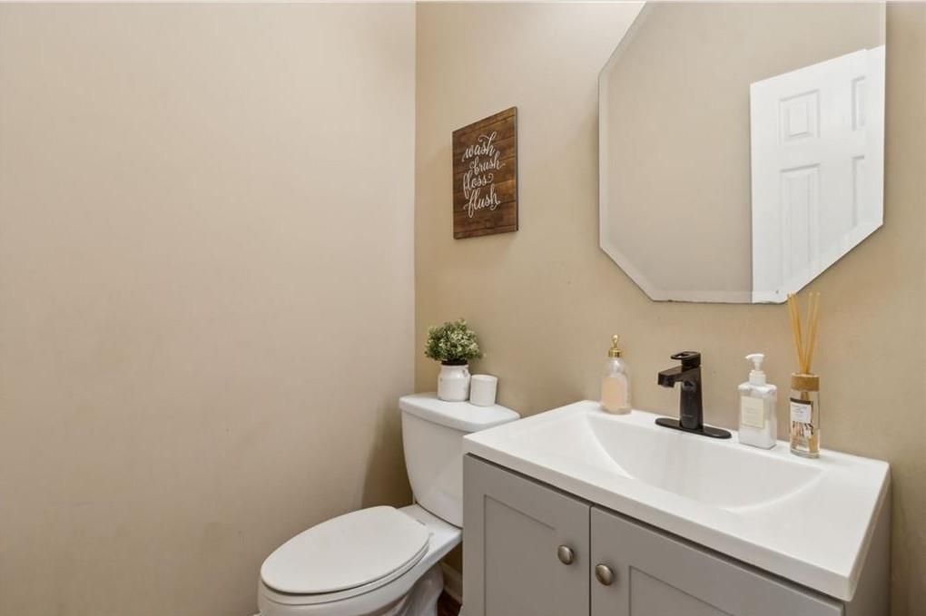 1601 Signal Flag Way Lawrenceville, GA 30043 - Photo 25 of 34