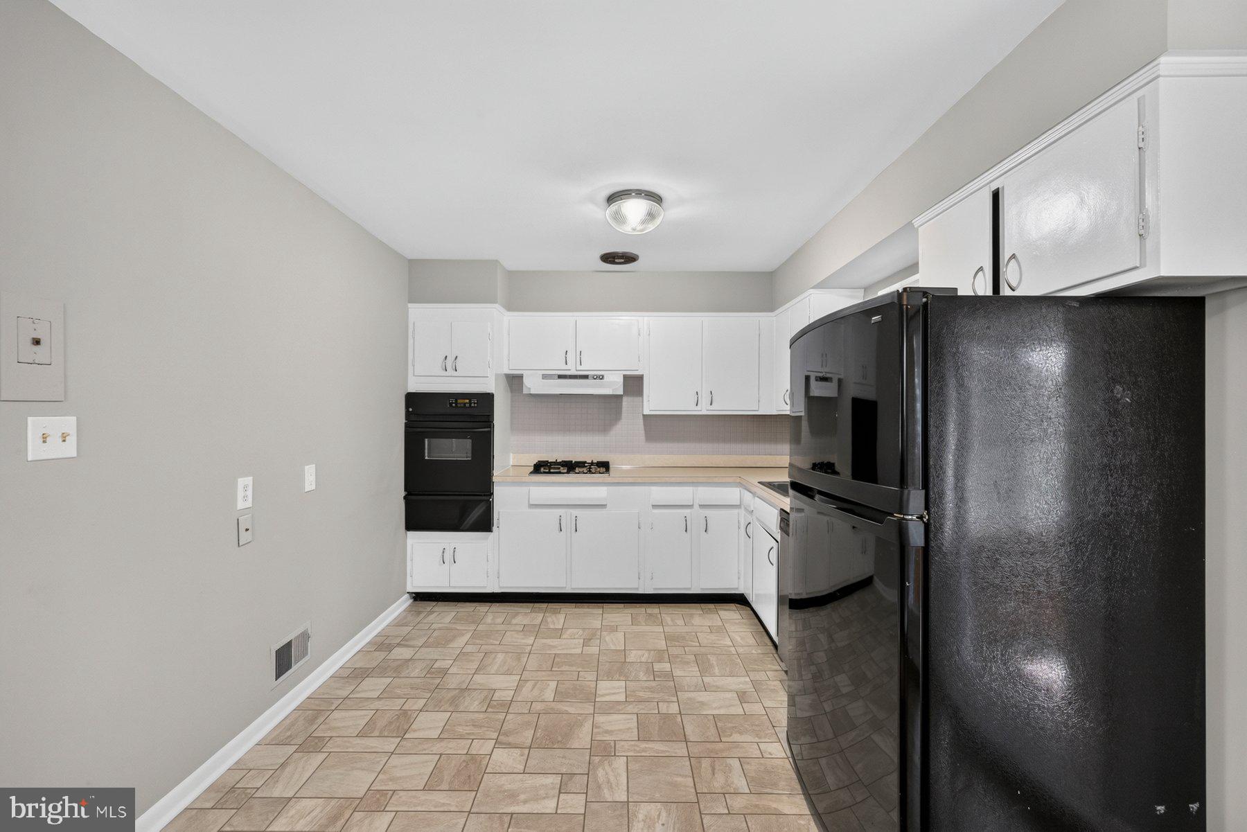 4035 Adams Drive Silver Spring, MD 20902 - Photo 12 of 37 Kitchen