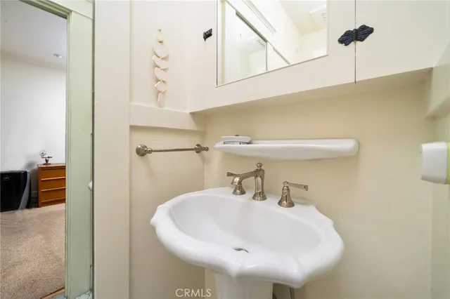 $1,450,000 | 335-337 Harvard Avenue North, Claremont, CA 91711