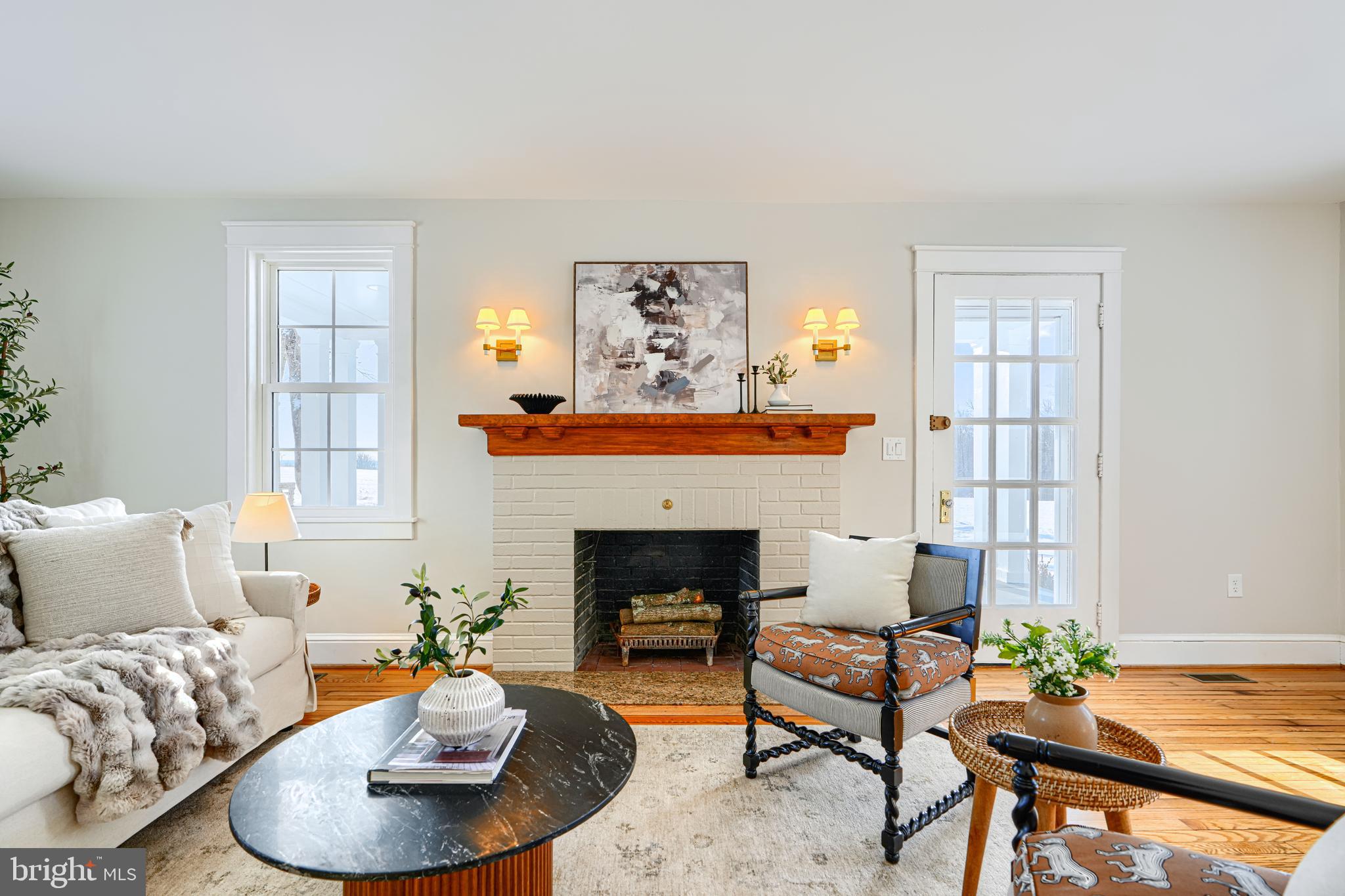 17011 Troyer Road Monkton, MD 21111 - Photo 12 of 65 Depth, Warmth and Personality