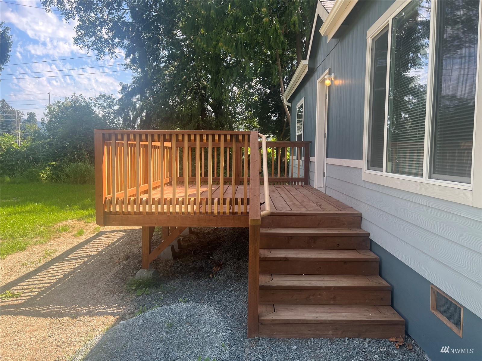 24919 Hoehn Road, Unit 5 Sedro-Woolley, WA 98284 - Photo 2 of 19 Gallery Image 2