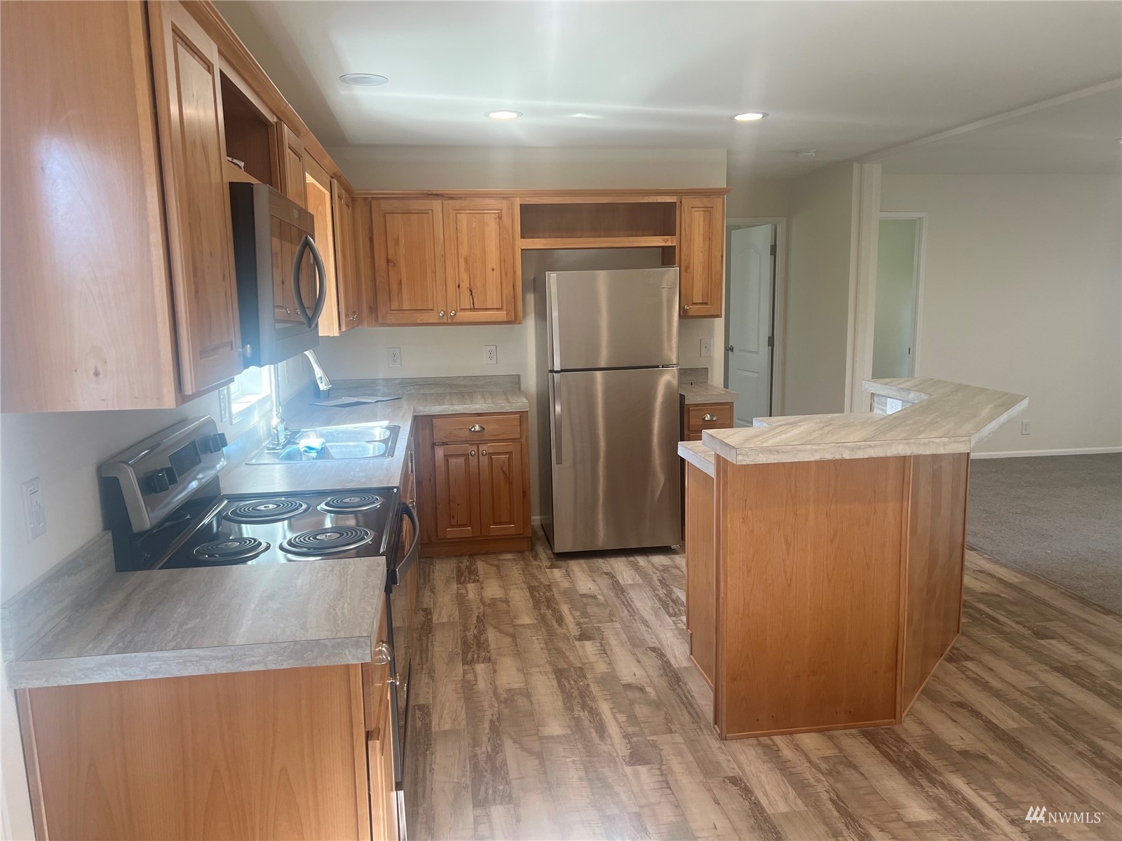 24919 Hoehn Road, Unit 5 Sedro-Woolley, WA 98284 - Photo 5 of 19 Gallery Image 5