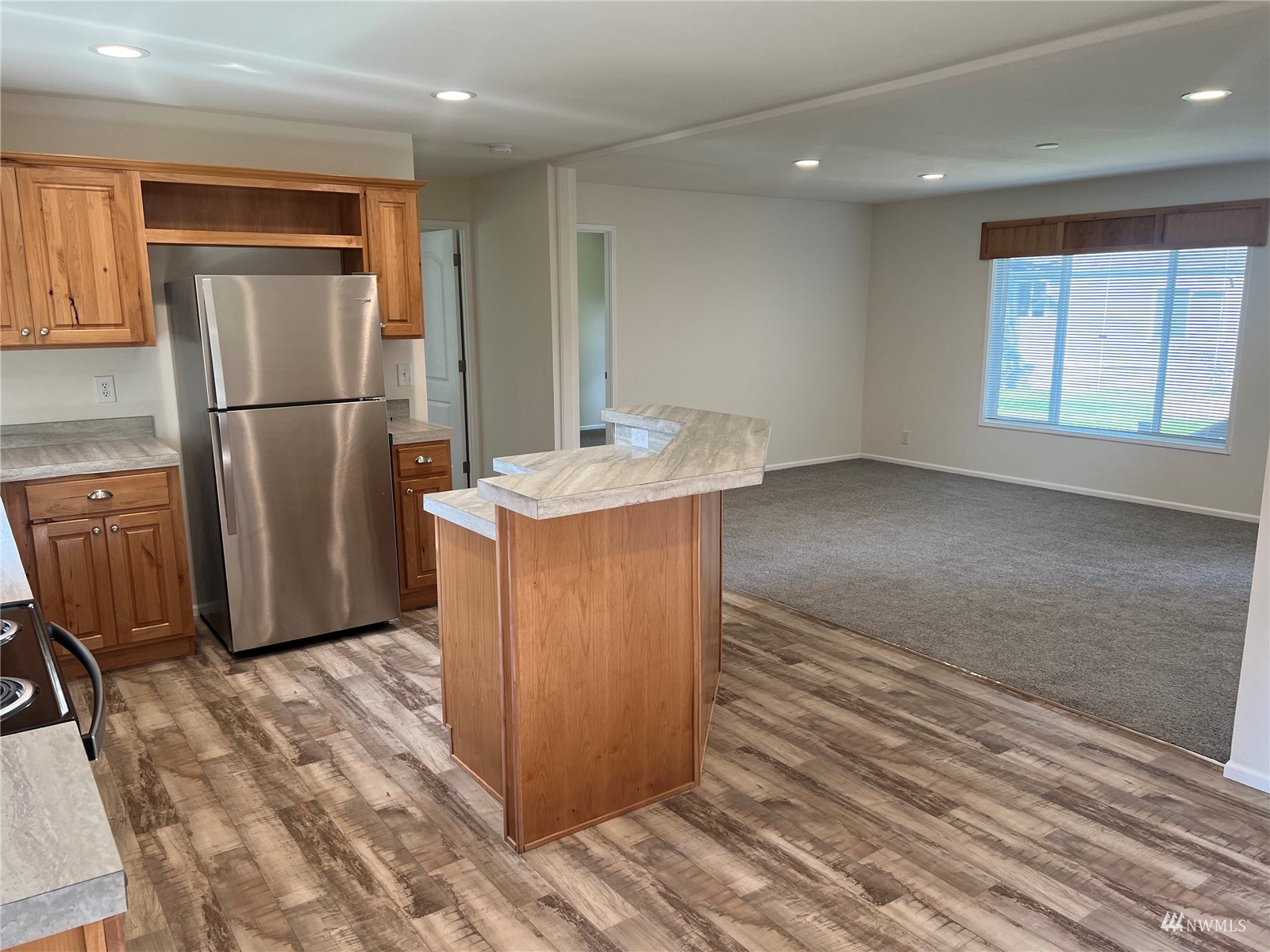 24919 Hoehn Road, Unit 5 Sedro-Woolley, WA 98284 - Photo 7 of 19 Gallery Image 7