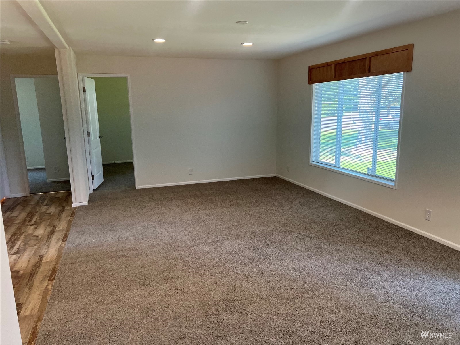 24919 Hoehn Road, Unit 5 Sedro-Woolley, WA 98284 - Photo 9 of 19 Gallery Image 9