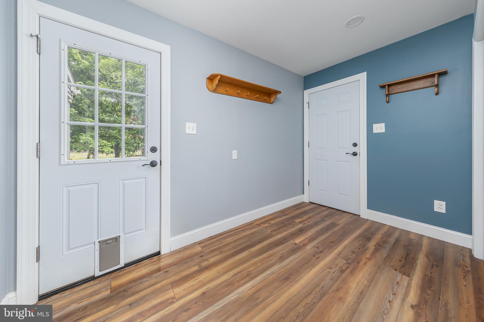172 Mill Road Elmer, NJ 08318 - Photo 16 of 33 First floor office
