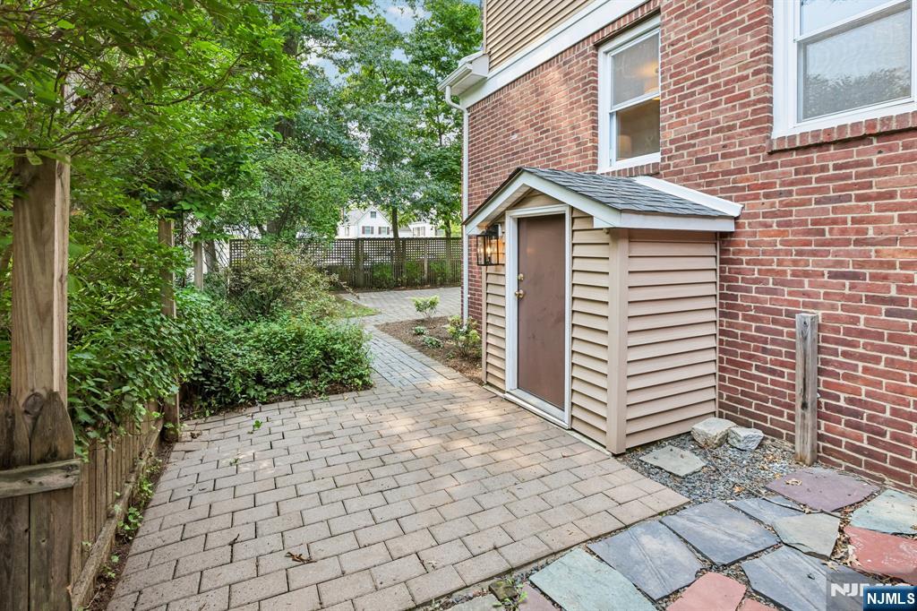 650 Ridgewood Road Maplewood, NJ 07040 - Photo 40 of 44 Gallery Image 40