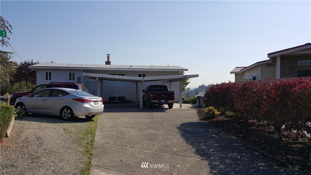 4237 South 252nd Street Kent, WA 98032 - Photo 1 of 24 Gallery Image 1
