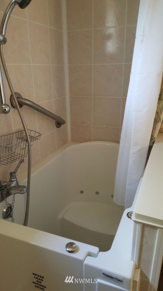 4237 South 252nd Street Kent, WA 98032 - Photo 14 of 24 Gallery Image 14