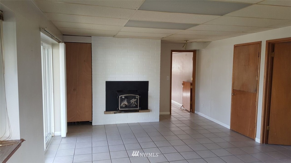4237 South 252nd Street Kent, WA 98032 - Photo 10 of 24 Gallery Image 10