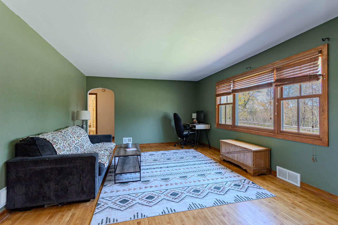 2615 West Main Street Merrill, WI 54452 - Photo 5 of 59 939A9848
