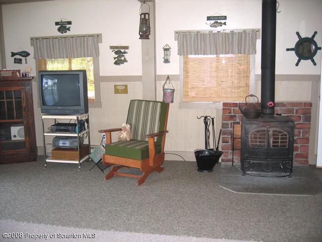74 West Shore Road Thompson, PA 18465 - Photo 8 of 13 Gallery Image 8
