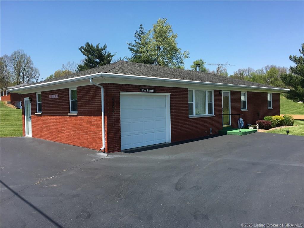 4208 Roberts Road Floyds Knobs, IN 47119 - Photo 2 of 45 Gallery Image 2