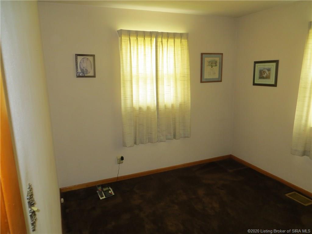 4208 Roberts Road Floyds Knobs, IN 47119 - Photo 29 of 45 Gallery Image 29