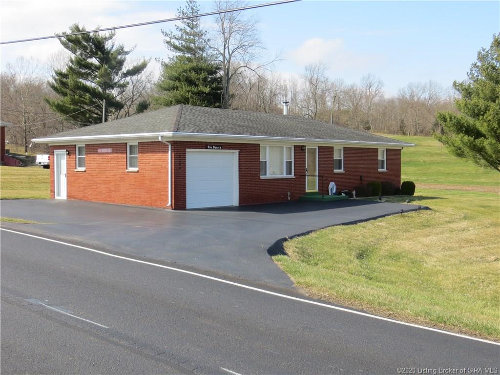 4208 Roberts Road Floyds Knobs, IN 47119 - Photo 3 of 45 Gallery Image 3
