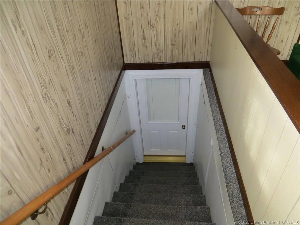 4208 Roberts Road Floyds Knobs, IN 47119 - Photo 36 of 45 Gallery Image 36