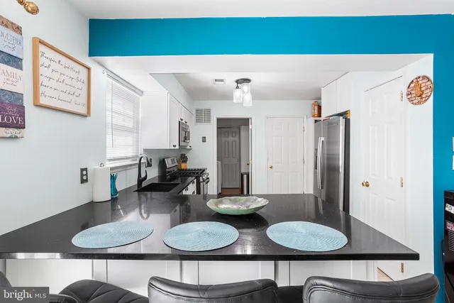 $525,000 | 26 Andrea Drive, Columbus, NJ 08022