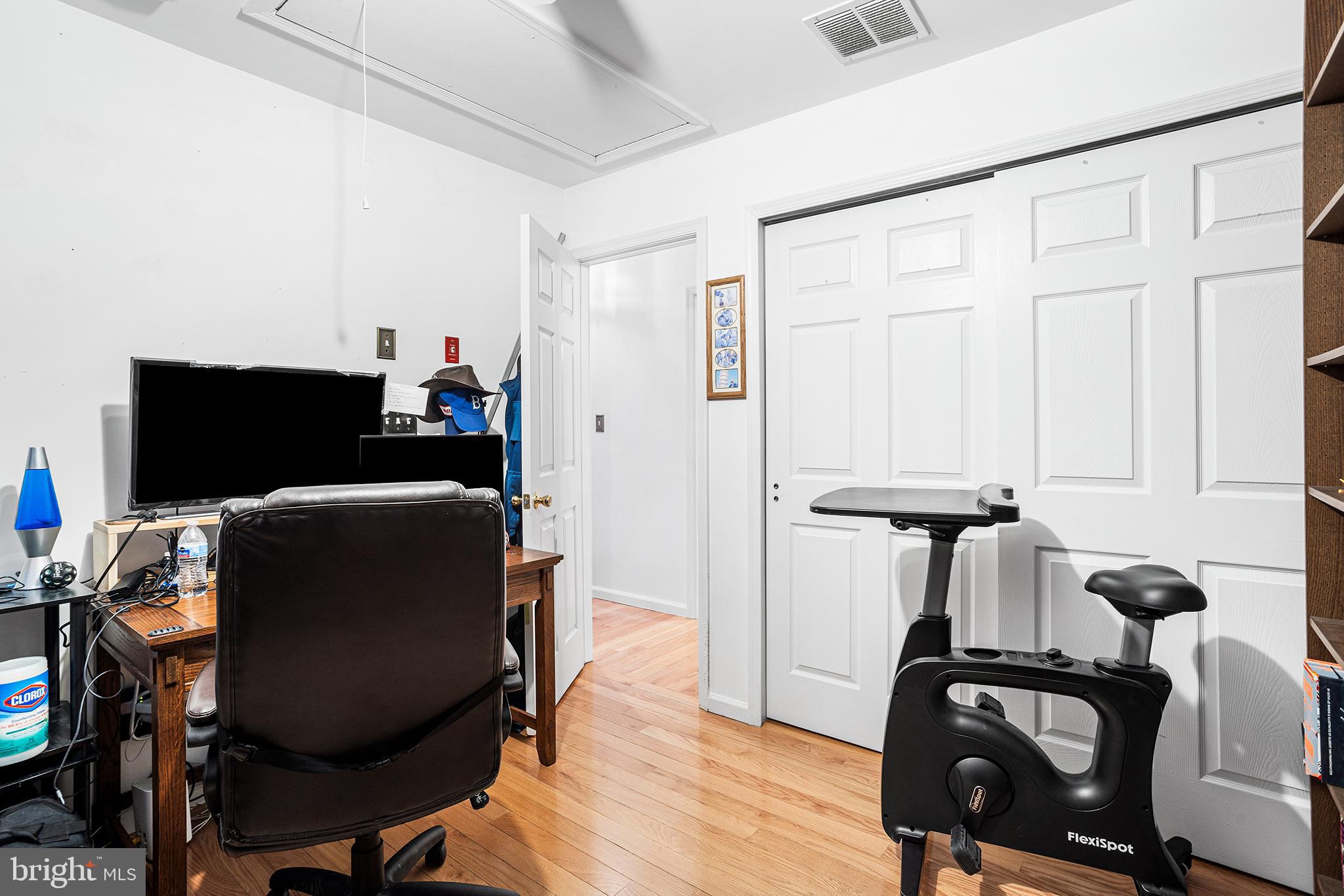 26 Andrea Drive Columbus, NJ 08022 - Photo 16 of 30