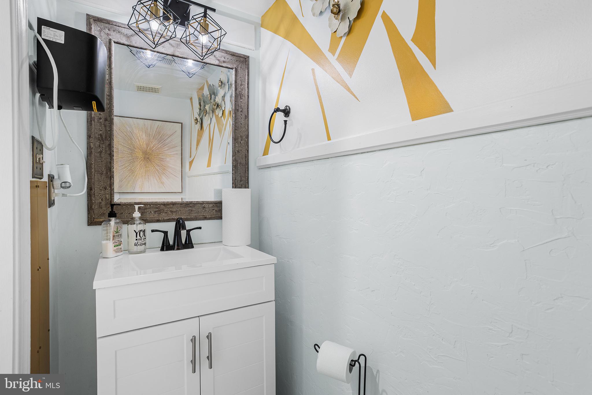 26 Andrea Drive Columbus, NJ 08022 - Photo 6 of 30