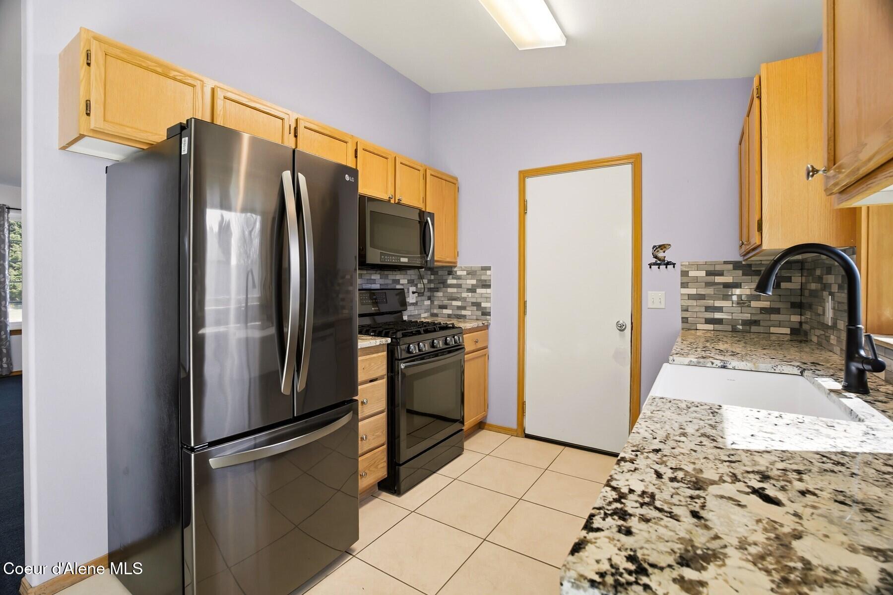 8402 California Street Rathdrum, ID 83858 - Photo 11 of 39 86304290