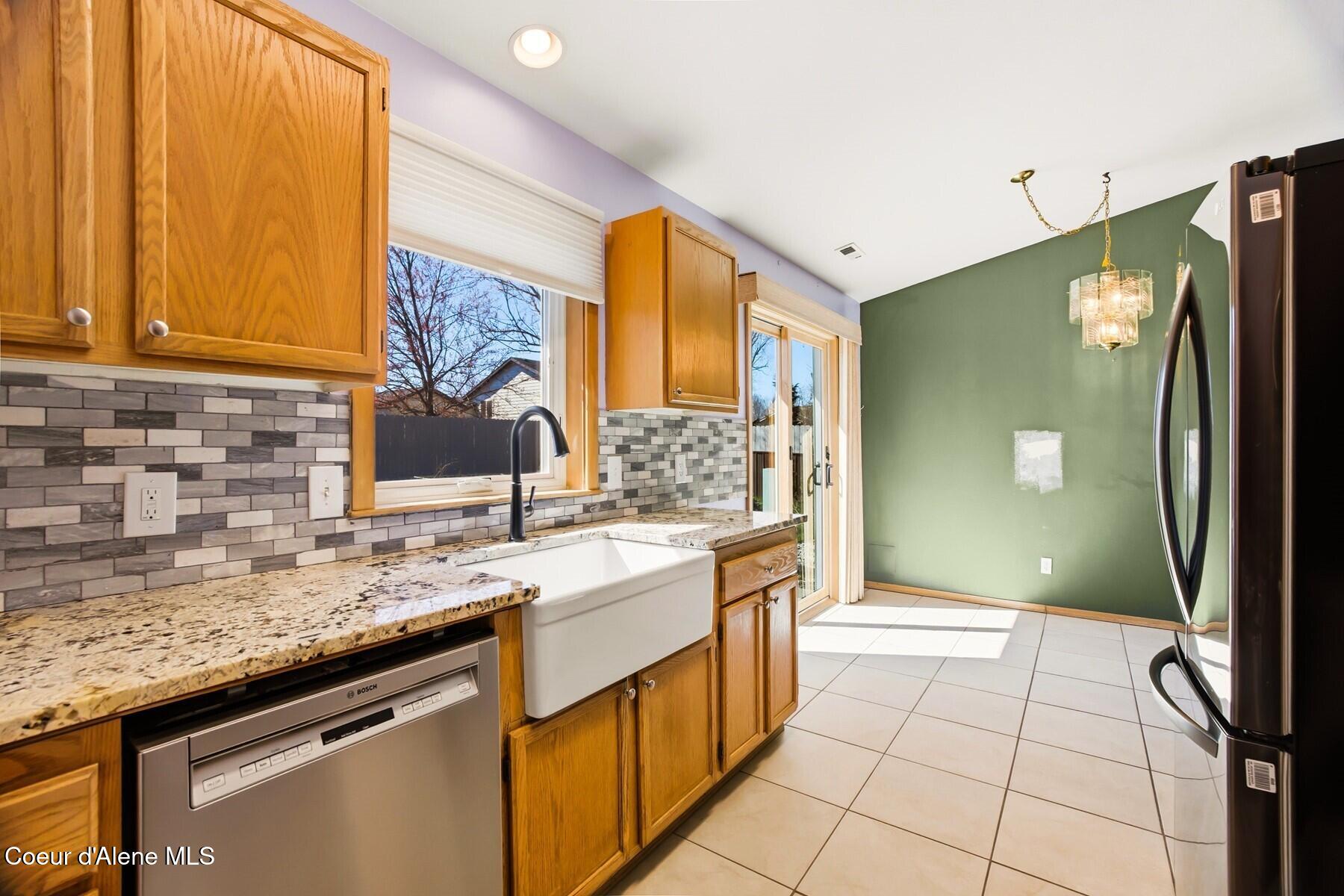 8402 California Street Rathdrum, ID 83858 - Photo 13 of 39 86304292