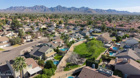 $825,000 | 9055 East Kalil Drive, Scottsdale, AZ 85260