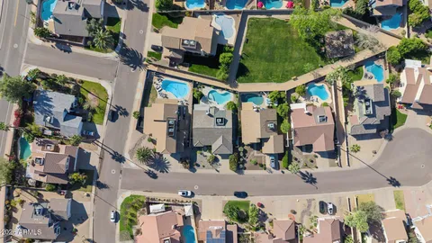 $825,000 | 9055 East Kalil Drive, Scottsdale, AZ 85260