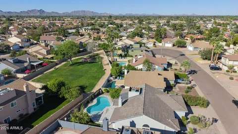 $825,000 | 9055 East Kalil Drive, Scottsdale, AZ 85260