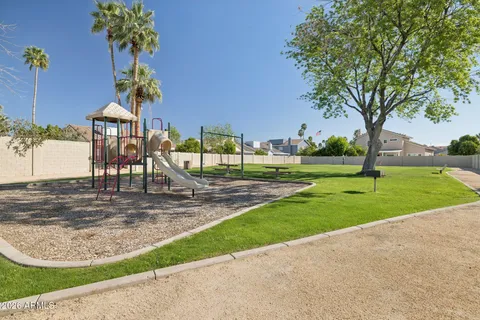 $825,000 | 9055 East Kalil Drive, Scottsdale, AZ 85260