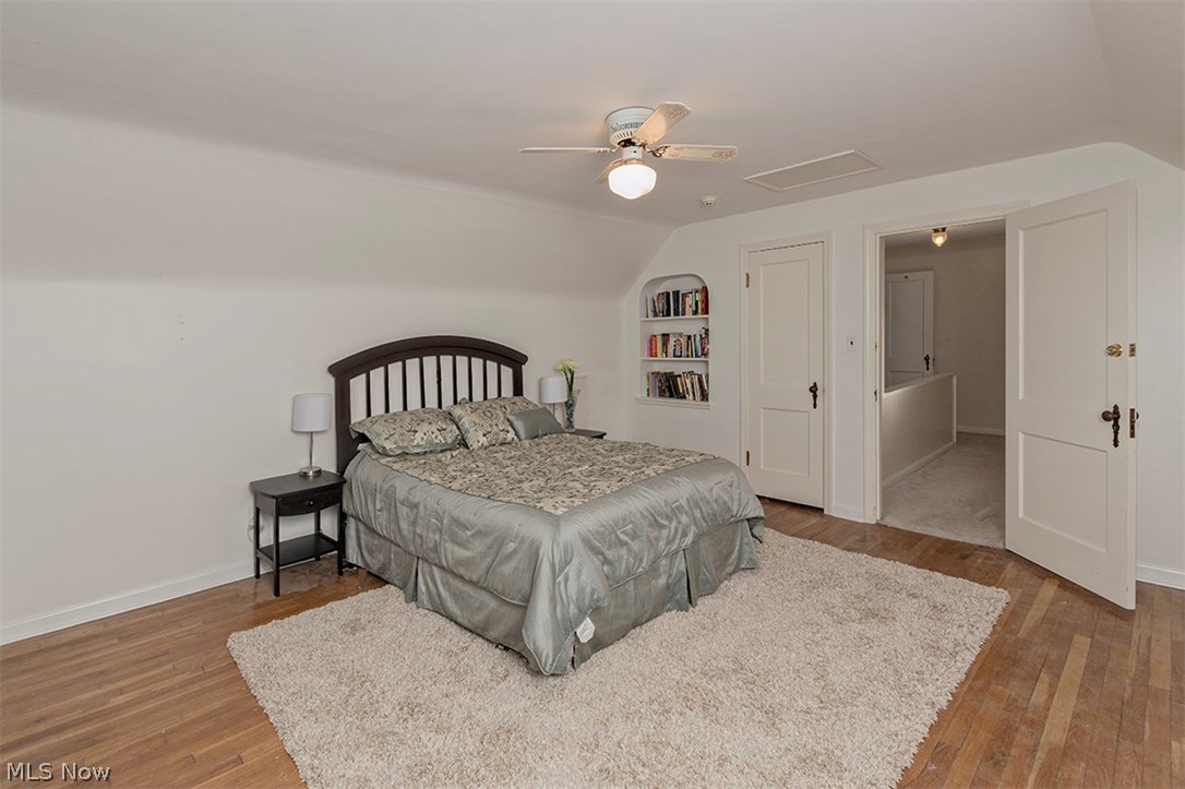 2539 Saybrook Road Cleveland, OH 44118 - Photo 25 of 35 The large fourth bedroom, located on the third floor