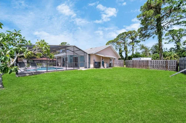 $389,000 | 1415 Falcon Road, Venice, FL 34293