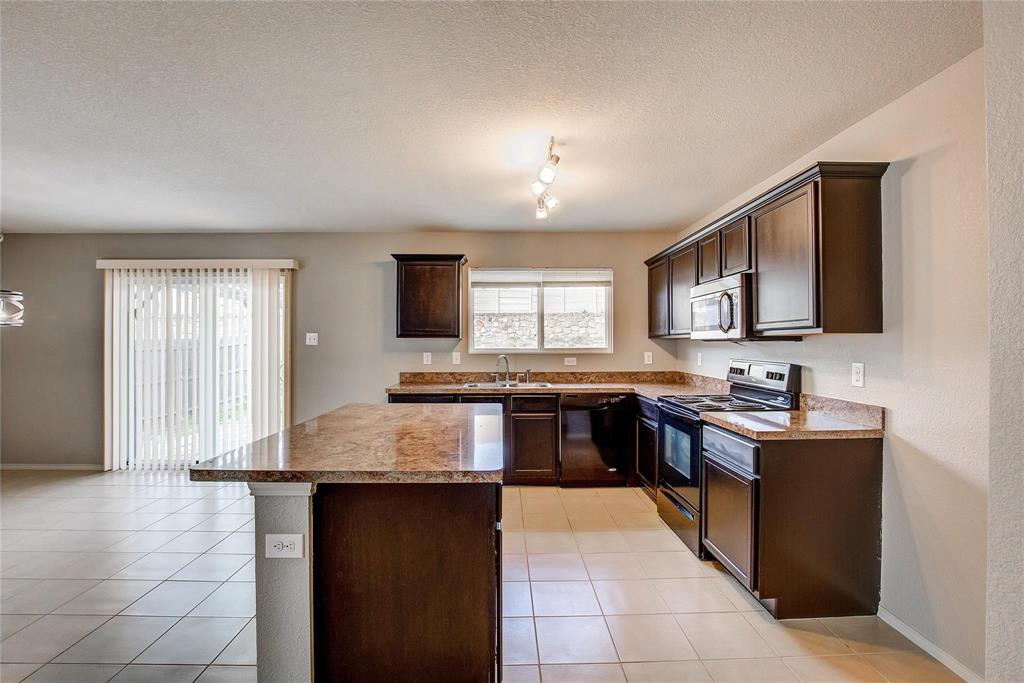 3104 Middleview Road Fort Worth, TX 76108 - Photo 15 of 36