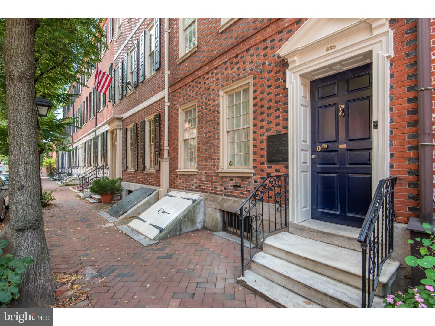 338 Spruce Street Philadelphia, PA 19106 - Photo 2 of 25