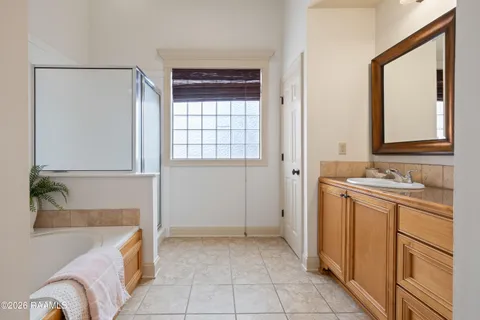 $259,900 | 208 Harbor Bend Boulevard, Lafayette, LA 70508