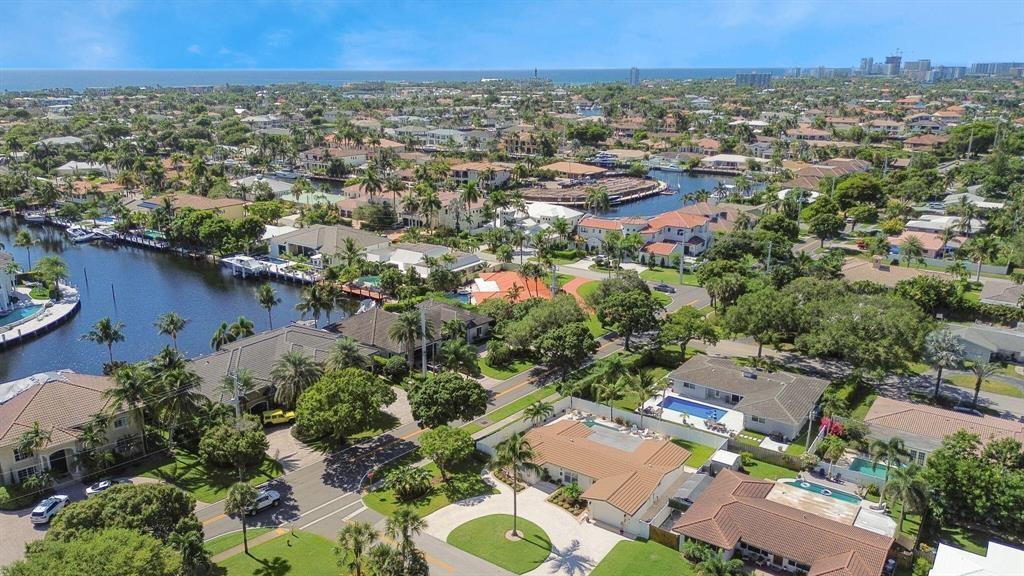 2250 Northeast 35th Street Lighthouse Point, FL 33064 - Photo 15 of 26 an aerial view of multiple house